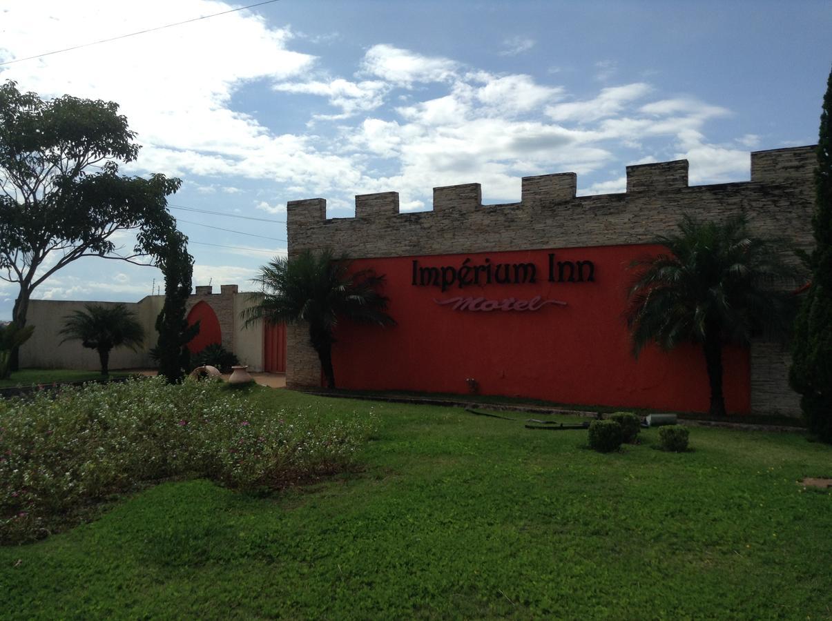 Imperium Inn Motel (Adults Only) Nova Ponte Exteriör bild